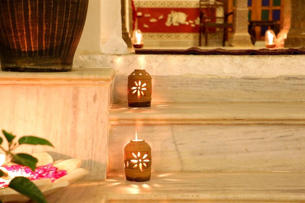 Dev Niwas Interior Detail
