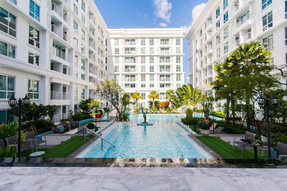 The Orient Resort and Spa by Happy Host Featured Image