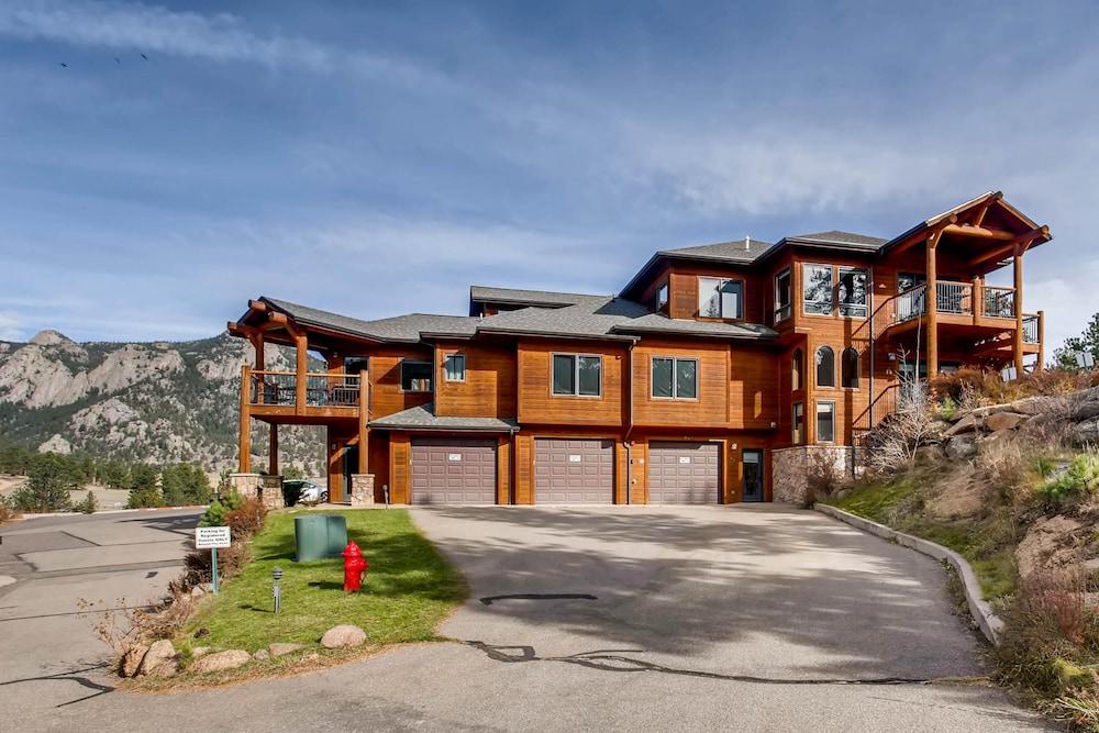 بلاك كانيون إن يونيت آف المنطقة الخارجية