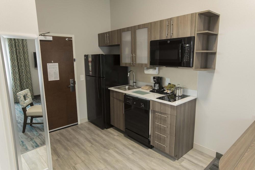 Candlewood Suites McDonough by IHG