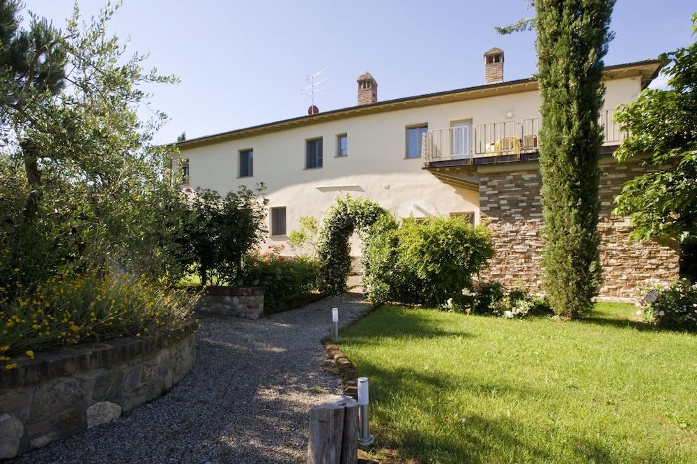 Poderi Arcangelo Exterior