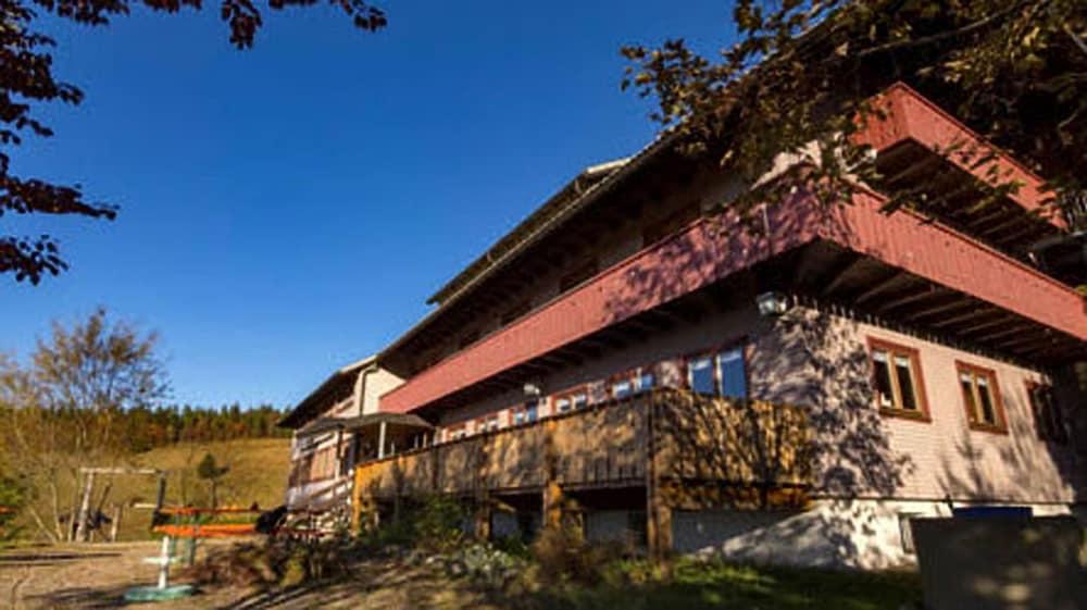 بيرجاستهاوس جيسيبودين