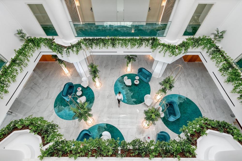 Ivi Mare - Designed for adults by Louis Hotels Lobby Sitting Area