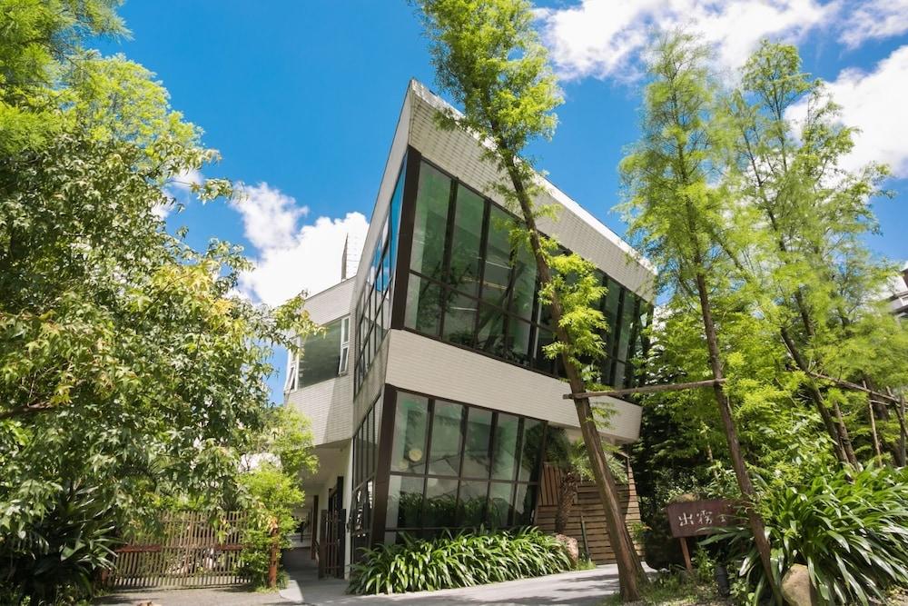 تسووا هوت سبرينج هوتل