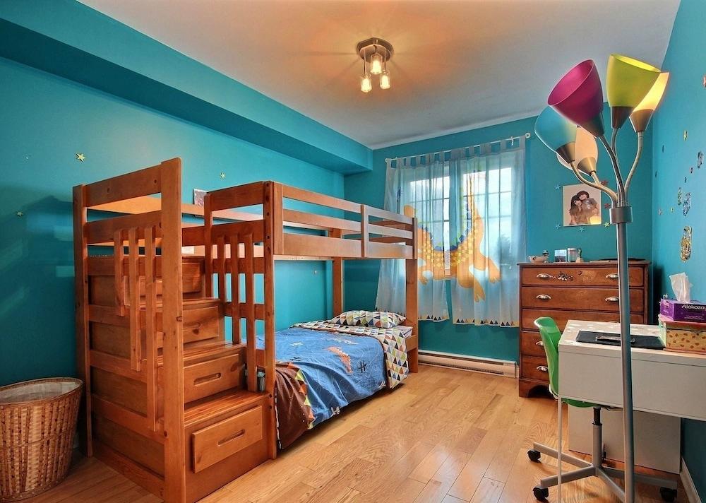 نوفو كوندو 4 إي ديمي فودروي دوريو غرفة