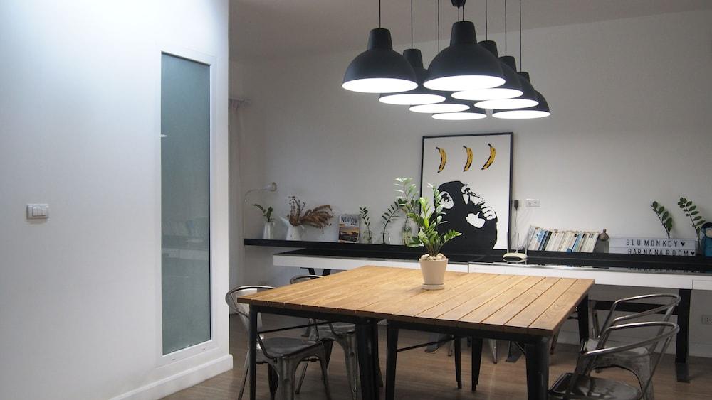 بلو مونكي بد آند بريكفاست فوكيت الردهة