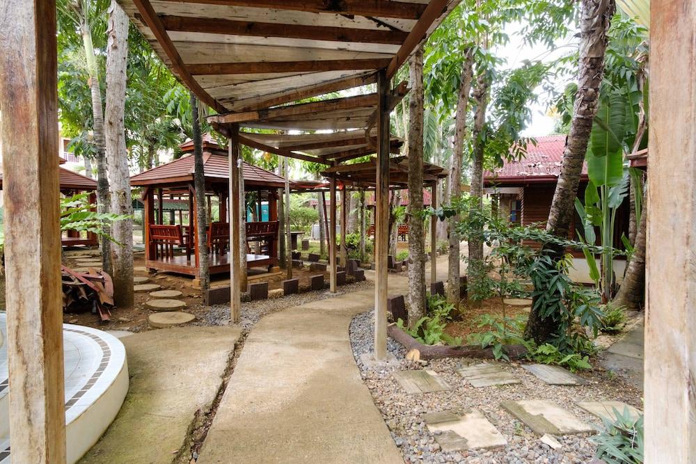 ريد دورز بريميوم آت أوبيرج رود إكستنشن المنطقة الخارجية