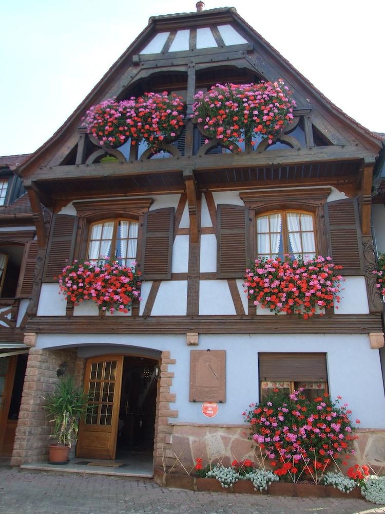 شامبر دوت فاميليالي أو فينيرون