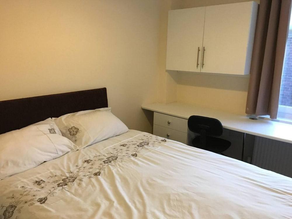 إمبيكابل 3 بد أبارتمنت إن ستوكتون أون تيس غرفة