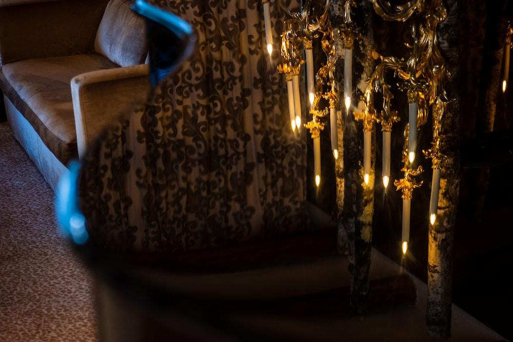 جراند أوتل دو ليوه دور تفاصيل الفندق من الداخل