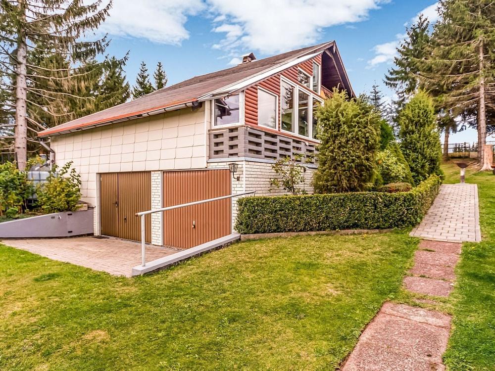 بيوتيفول ديتاتشيد هوليداي هوم ويذ سونا أدجاسينت تو ذا ريننستيج إن ثورينجيا المنطقة الخارجية