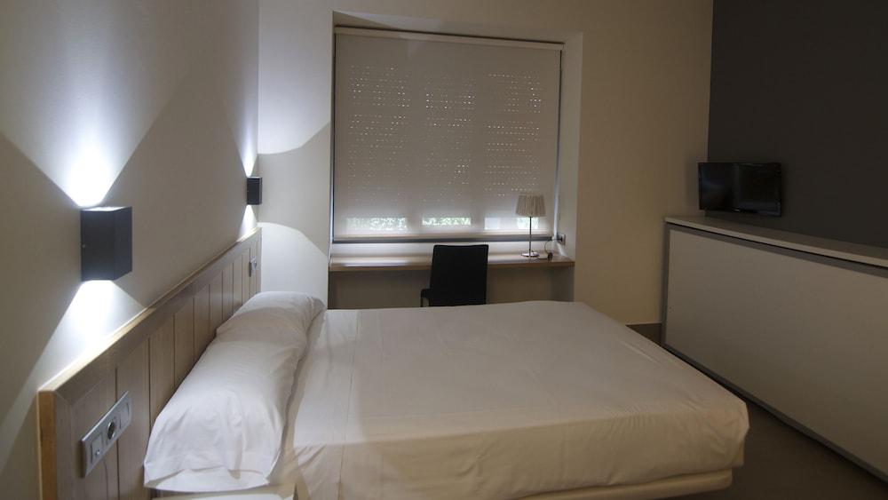 ذا بوك فاكتوري هوستل باي جايا رومز غرفة