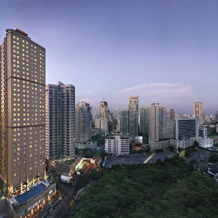 P Park Residence Onnut Featured Image