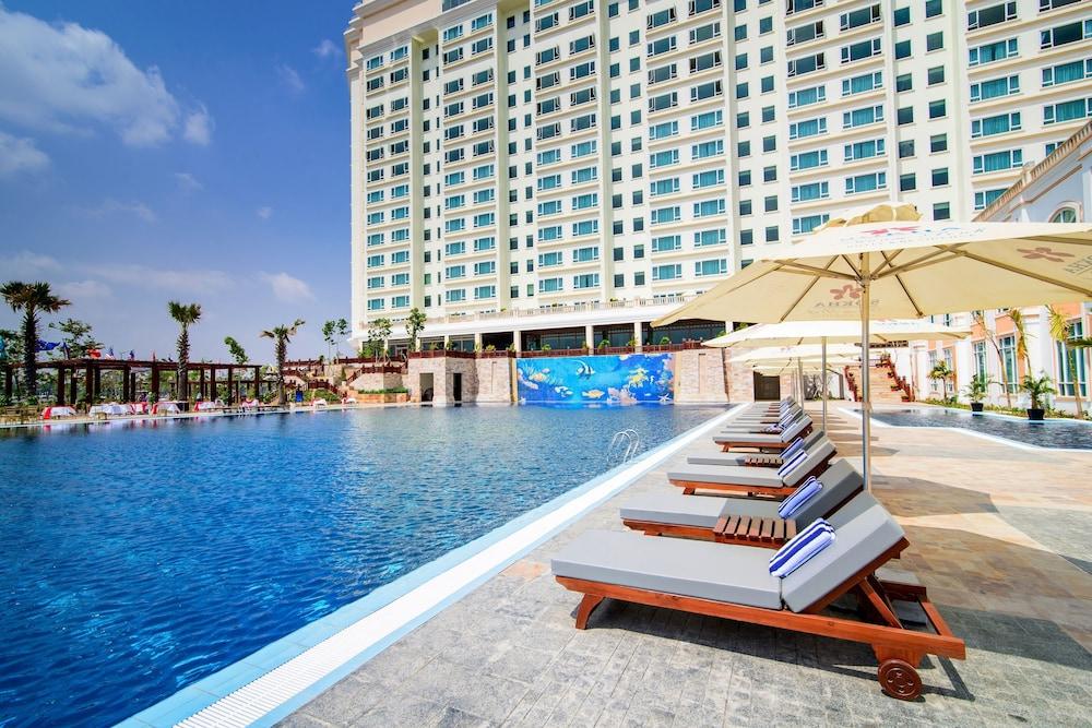 سوكها فنوم بين هوتل حمام سباحة مكشوف