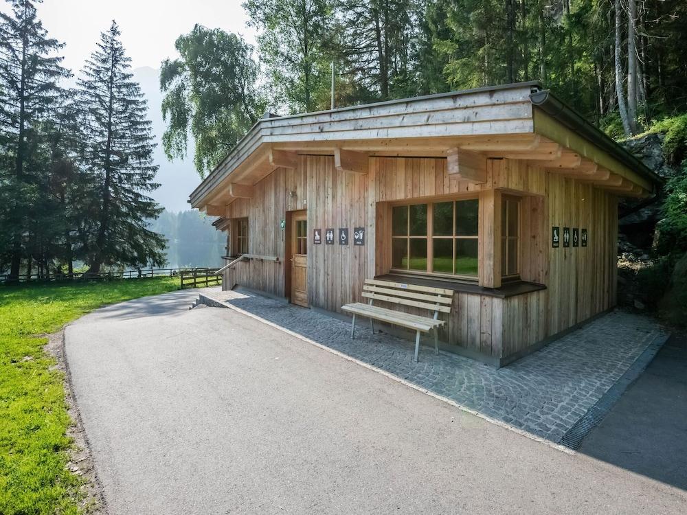Lovely Apartment in Oetz With a View Exterior
