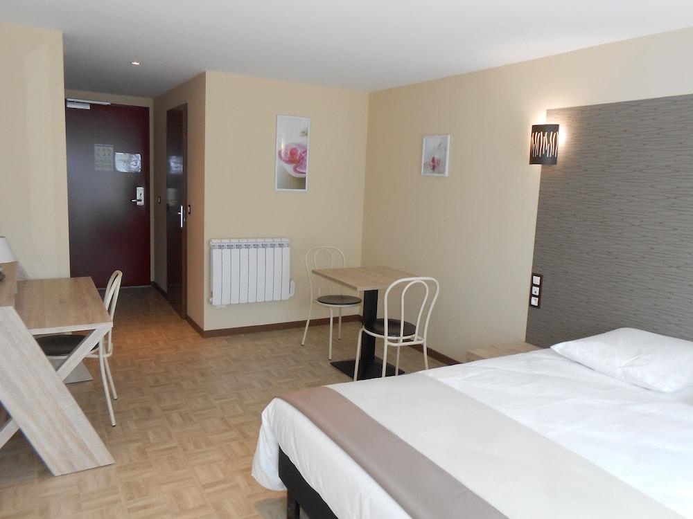 هوتل لا بوز