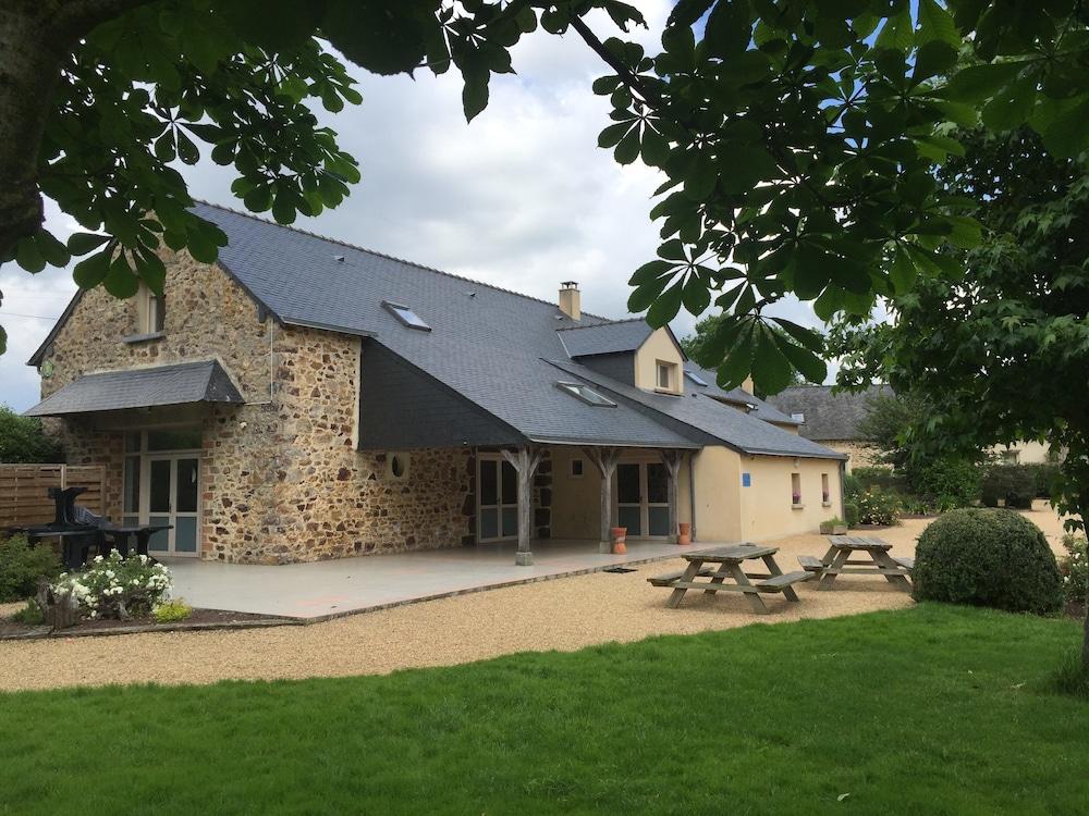 Gîte de Groupe Grand Piaf Featured Image