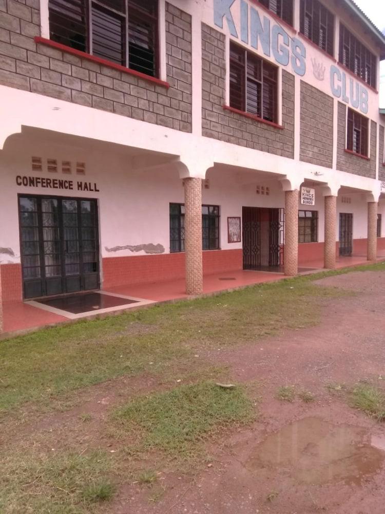 Zebra Resort And Spa Exterior