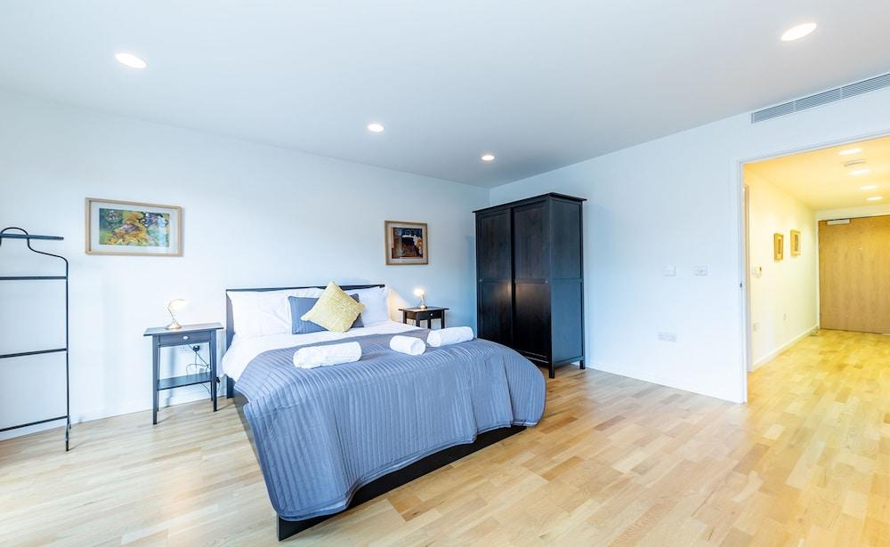 1 بد روم ستيليش أبارتمنت نير ريجينتس بارك فري وايفي آند ٔيركون باي سيتي ستاي أبارتس لندن غرفة