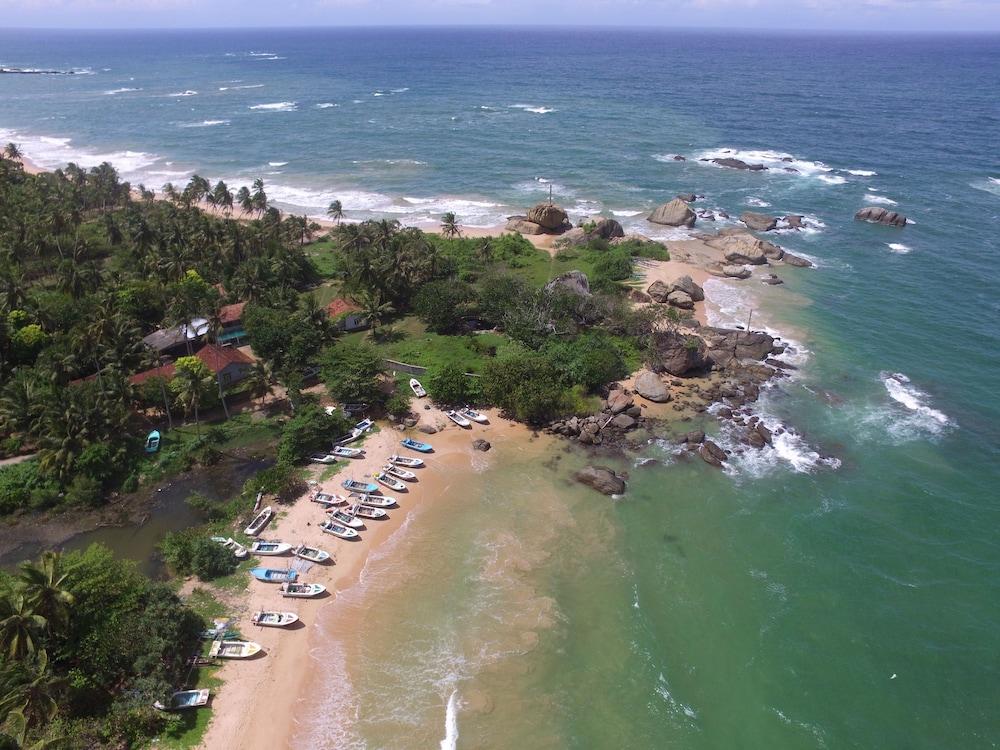 آفيا كوف فيلاس باي آهاسا منظر من الجو