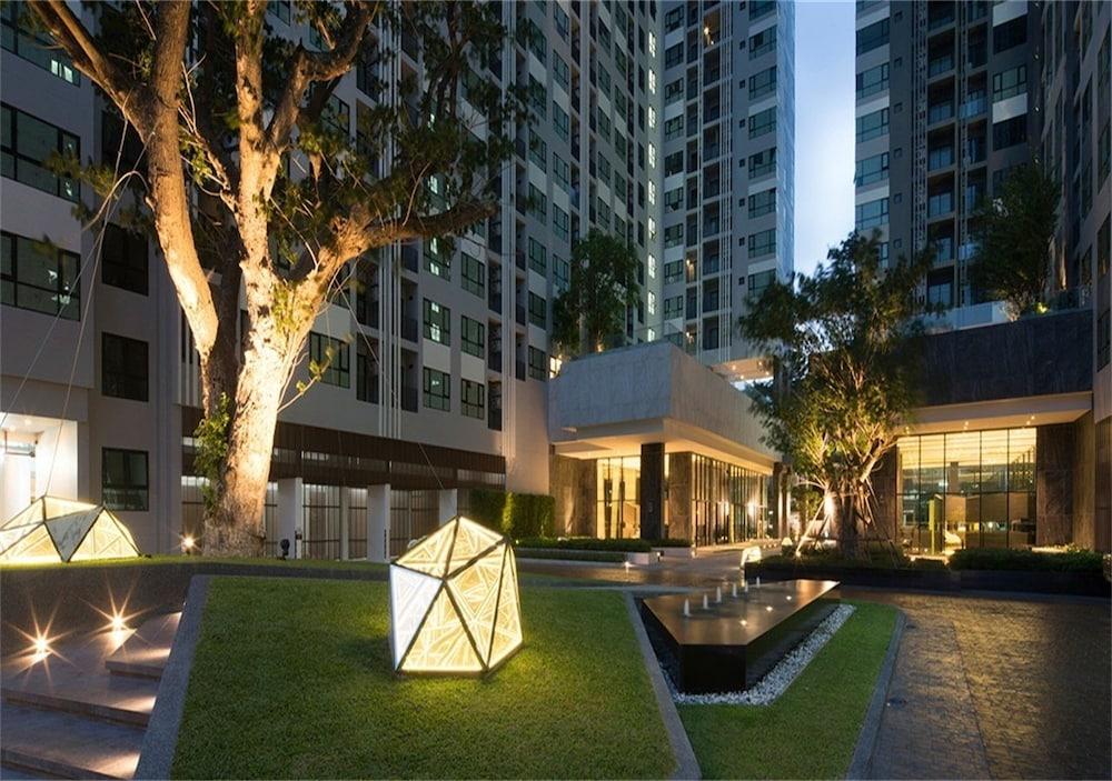 ذا بايز باتايا كوندو المنطقة المحيطة بالمنشأة