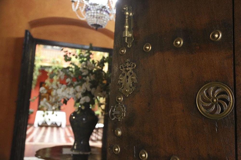 لا كاسونا دي كالدريون جاسترونوميك آند بوتيك هوتل