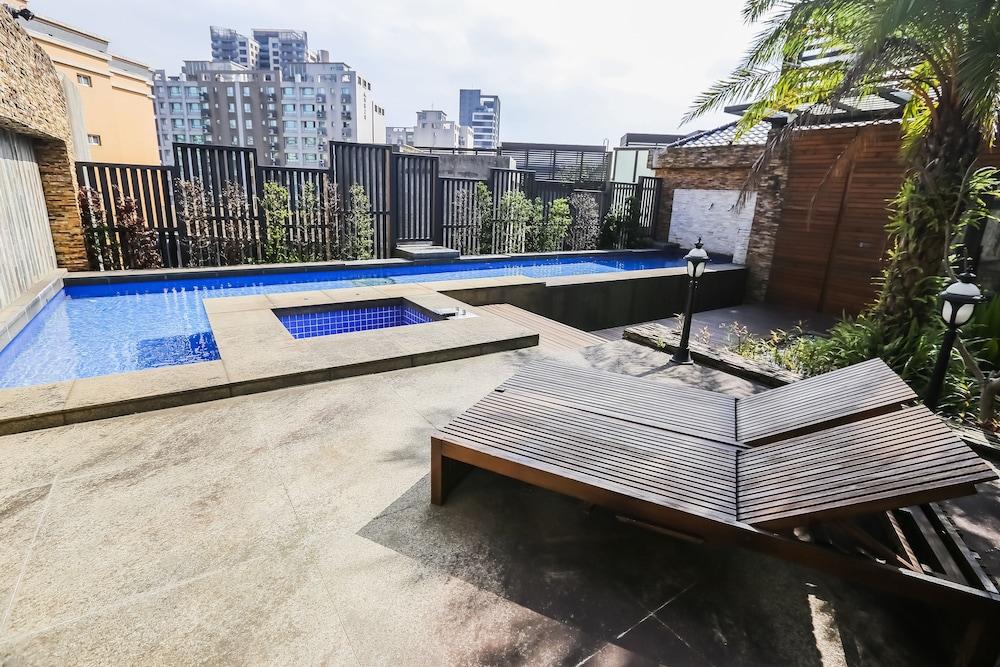 أو إتش واي إيه تشاين بوتيك موتل - لينكو حمام سباحة مكشوف