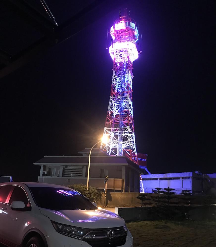 Tower Lover Exterior