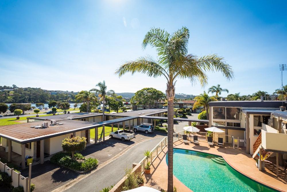 Black Dolphin Resort Motel & Apartments