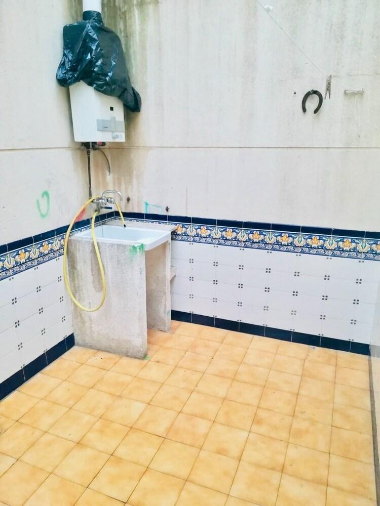 هاوس جلوبال 11 داخلي