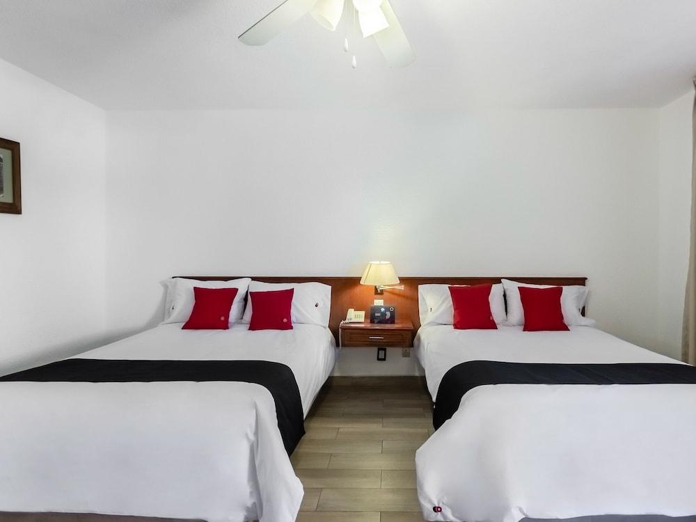 كابيتال أو مانسيون لوس آركوس، أجويلاريس غرفة