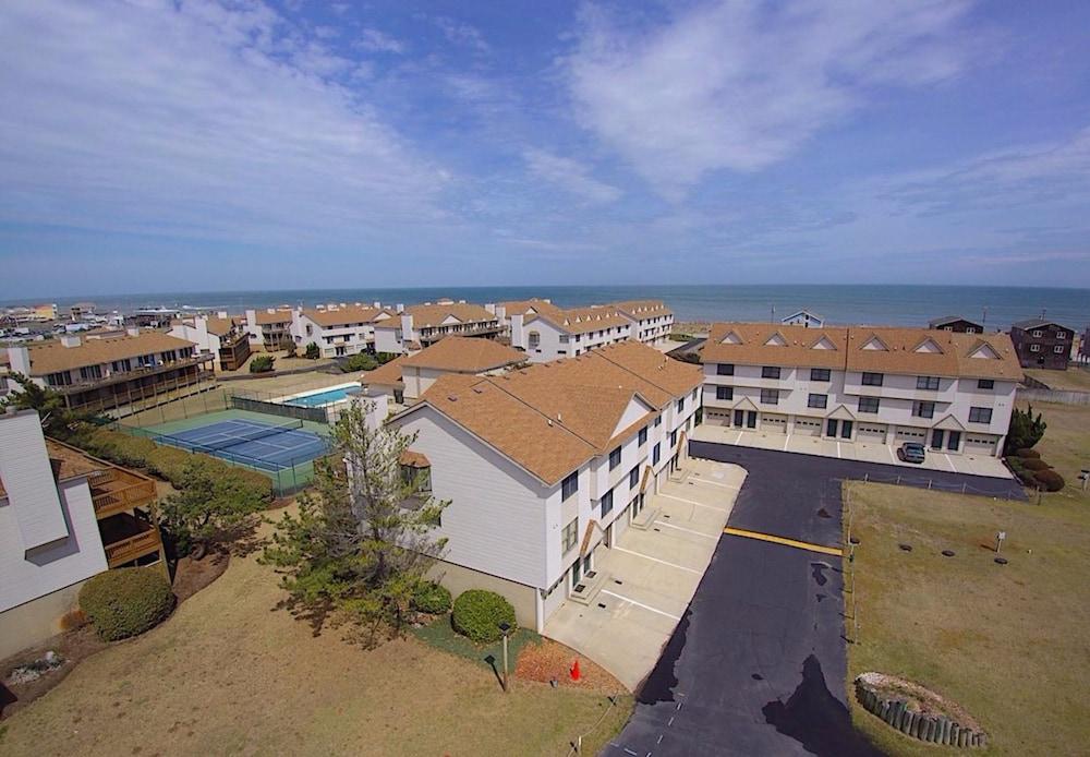 سي ديونز كيتي هاوك باي كيه إي إي إس فاكيشنز منظر من الجو