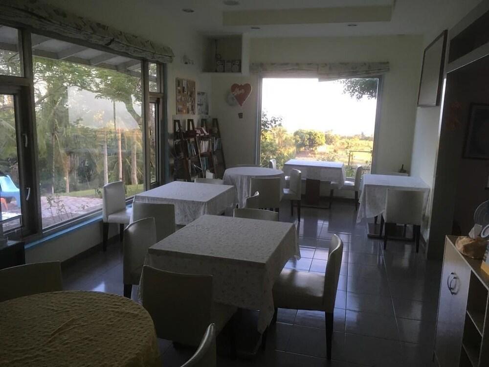 نانبالي بد آند بريكفاست داخلي