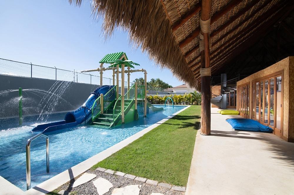 Dreams Onyx Resort & Spa All Inclusive Water Park
