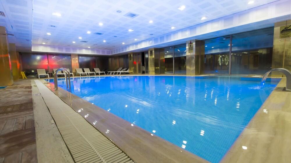 Sarot Termal Park Resort & Spa - Halal Hotel