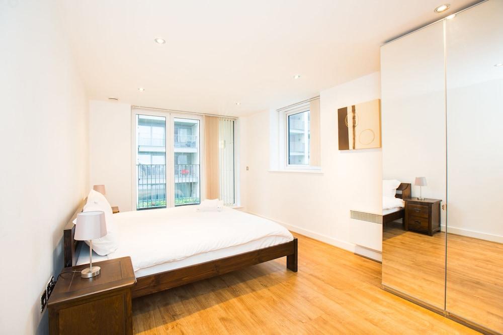 Austin David Apartments - Tourist Pad Room