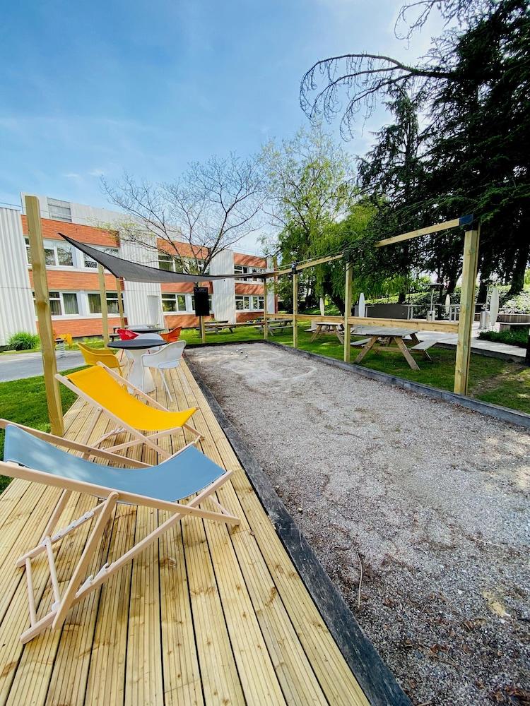 ibis Styles Lyon Bron Eurexpo Exterior