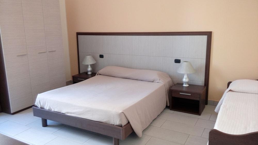 سانت أجوستينو أفيتاكاميري