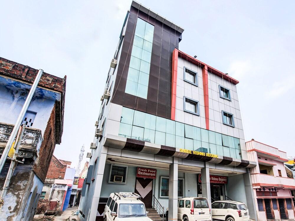 OYO 26889 Hotel Shree Vishnu Regency Exterior