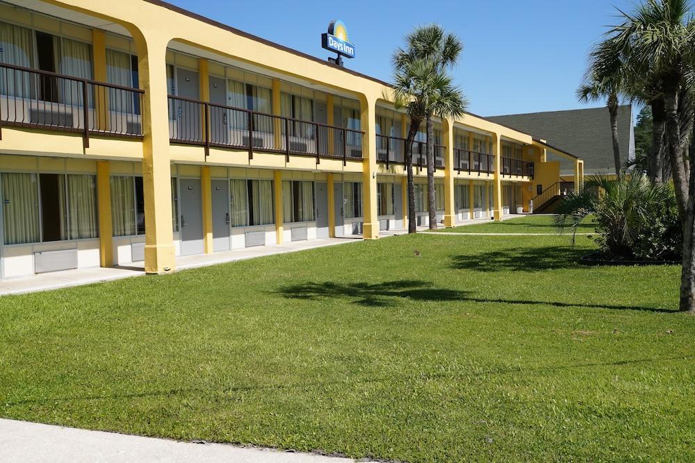 دايز إن باي ويندام ليك سيتي آي - 75 المنطقة الخارجية