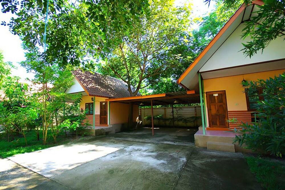 Ruanchan Resort Property Grounds