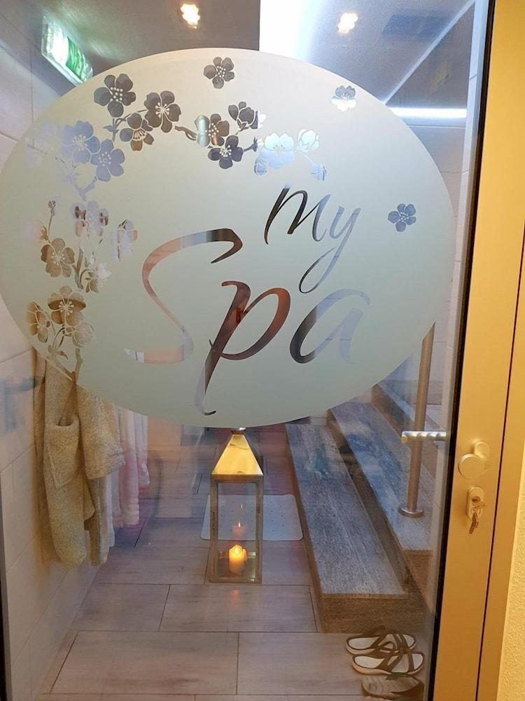 أوينفالد هوتل أوند أبارتمنت هاوس نادي صحي