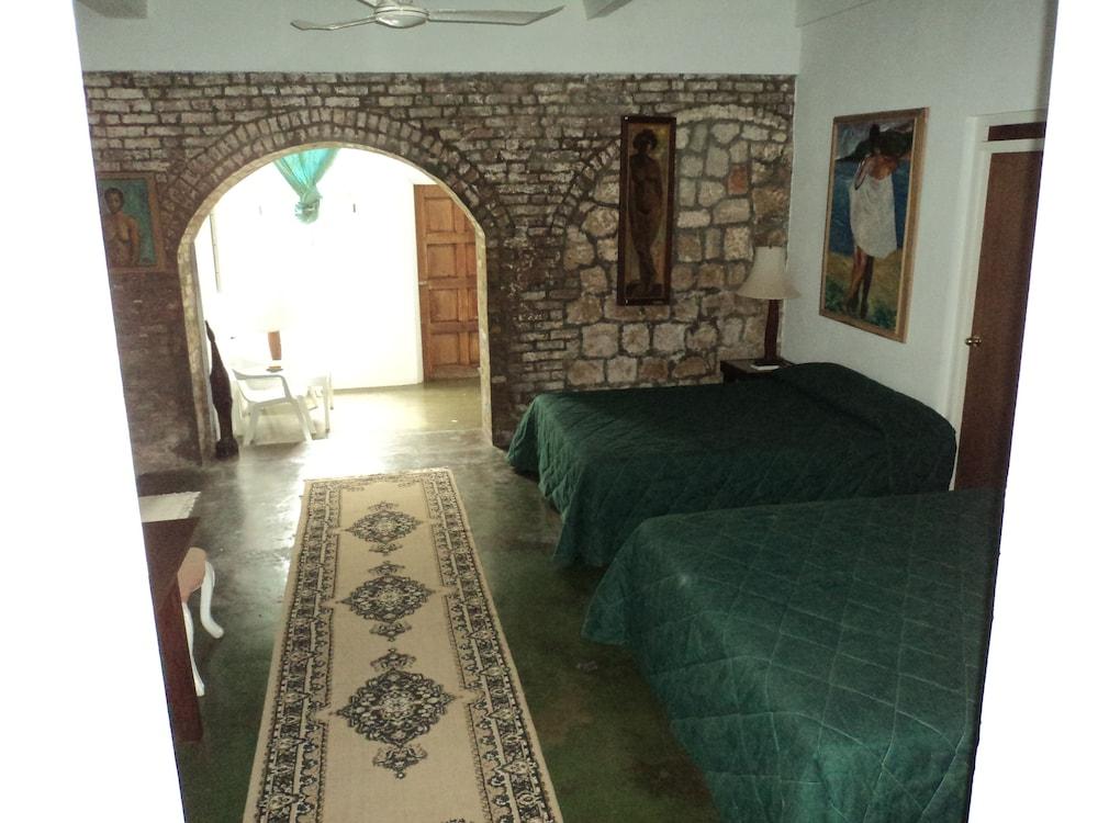 Hotel Rio Bueno Room
