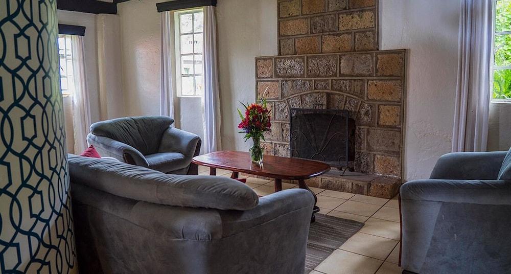 براكينهورست كونفرانس آند ريتريت سنتر منطقة الجلوس في الردهة