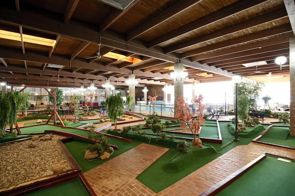 رمادا هوتل آند كونفرنس سنتر باي ويندام ميتشل أخرى