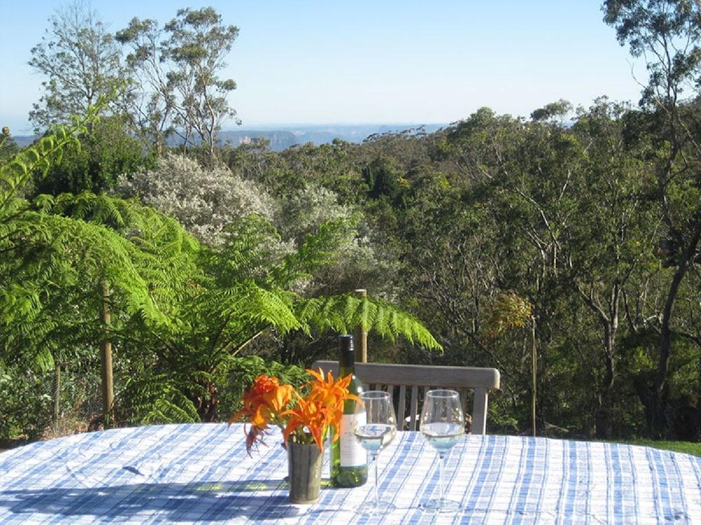 Cliff View Studio BBQ/Picnic Area