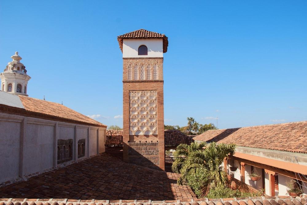 هوتل جرانادا