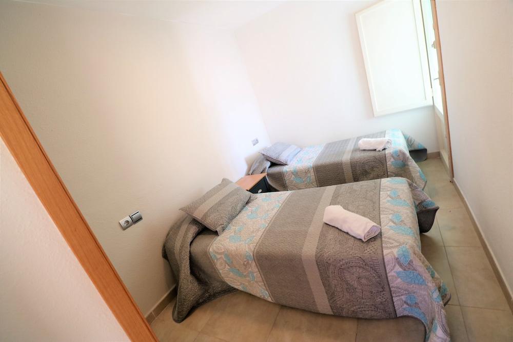 إنموبوكينج إليسابيت أون بريميرا لينيا دي مار غرفة