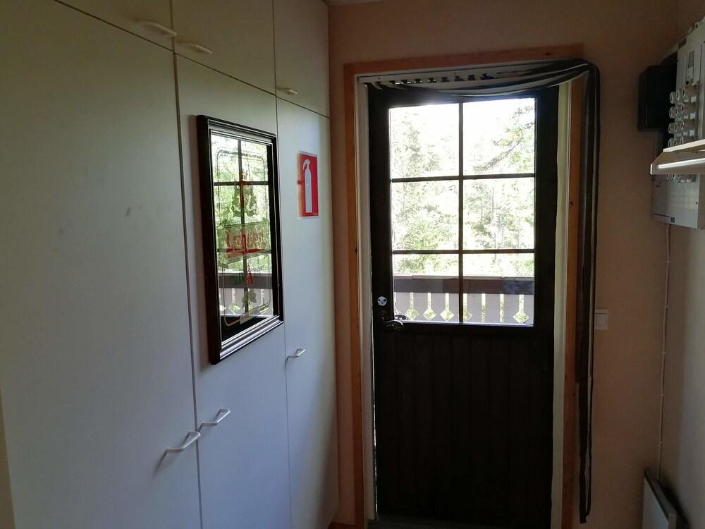 Salkolahti Tontti Interior Entrance