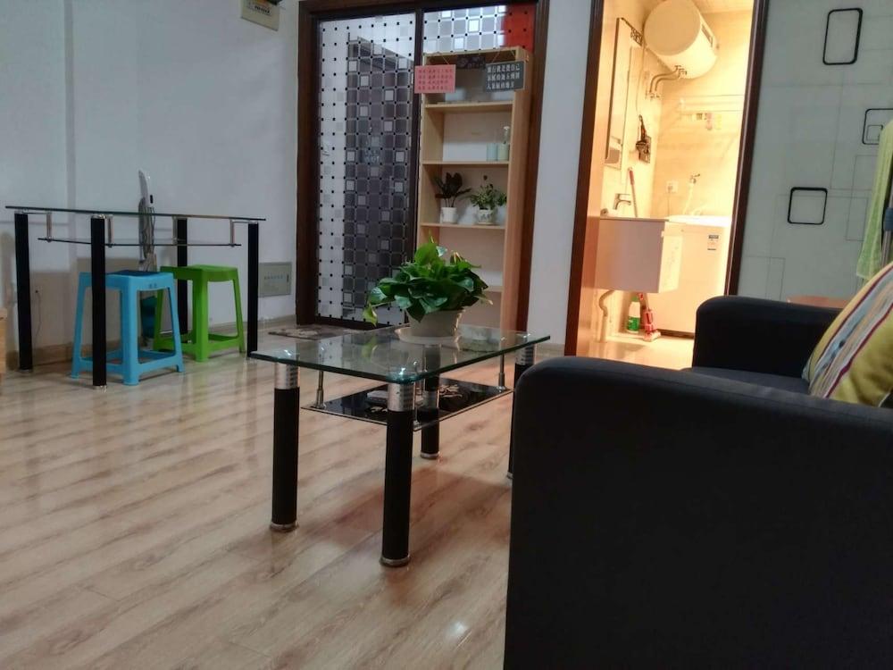 بوجيانغ هوم لودجينج مينهانج رود غرفة